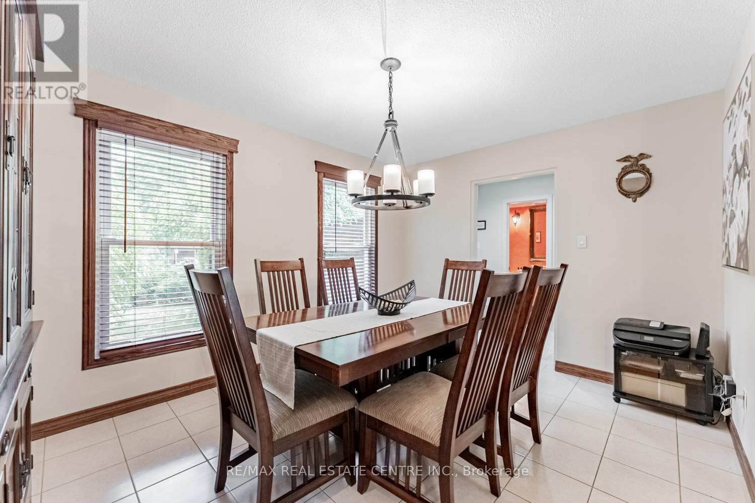 3096 Sir John's Homestead, Mississauga, Ontario  L5L 2N9 - Photo 14 - W12426097
