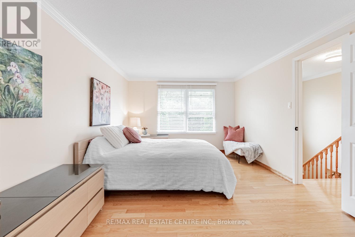 3096 Sir John's Homestead, Mississauga, Ontario  L5L 2N9 - Photo 16 - W12426097