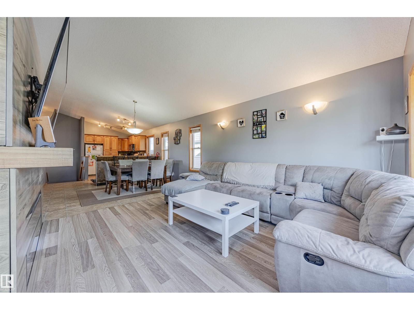 664 Kananaskis Dr, Devon, Alberta  T9G 2G8 - Photo 10 - E4459402