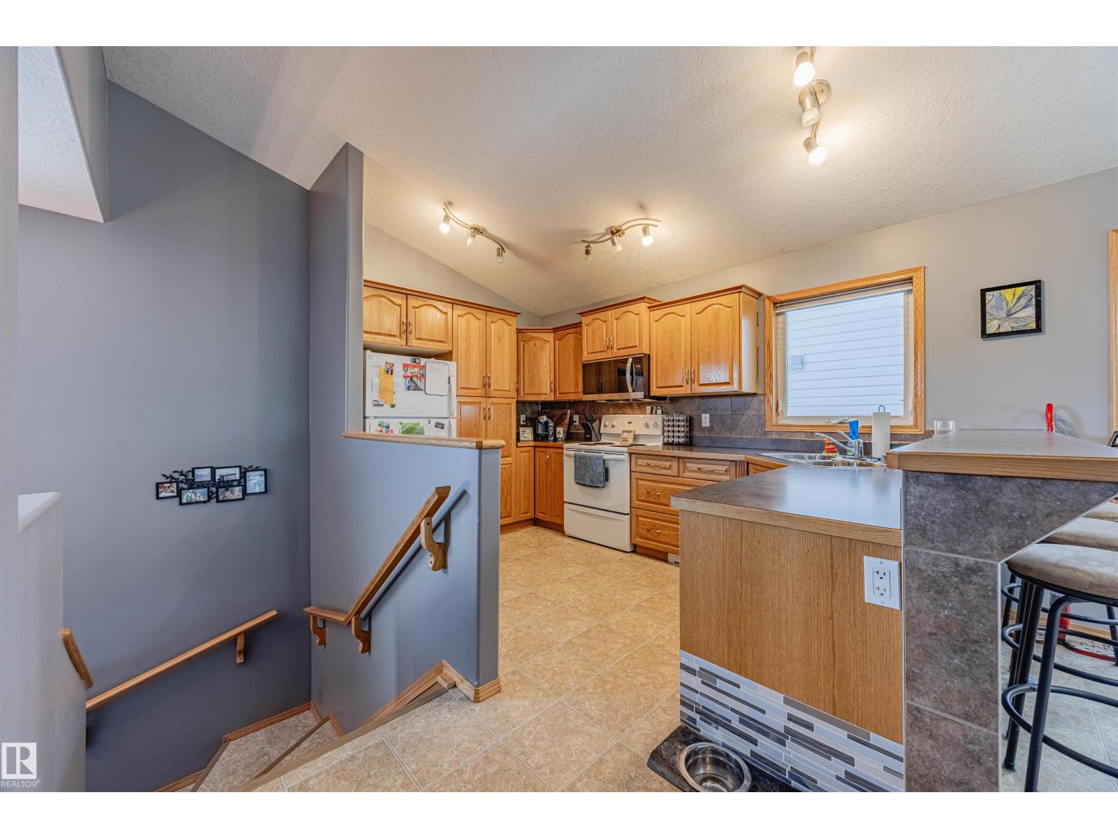 664 Kananaskis Dr, Devon, Alberta  T9G 2G8 - Photo 6 - E4459402