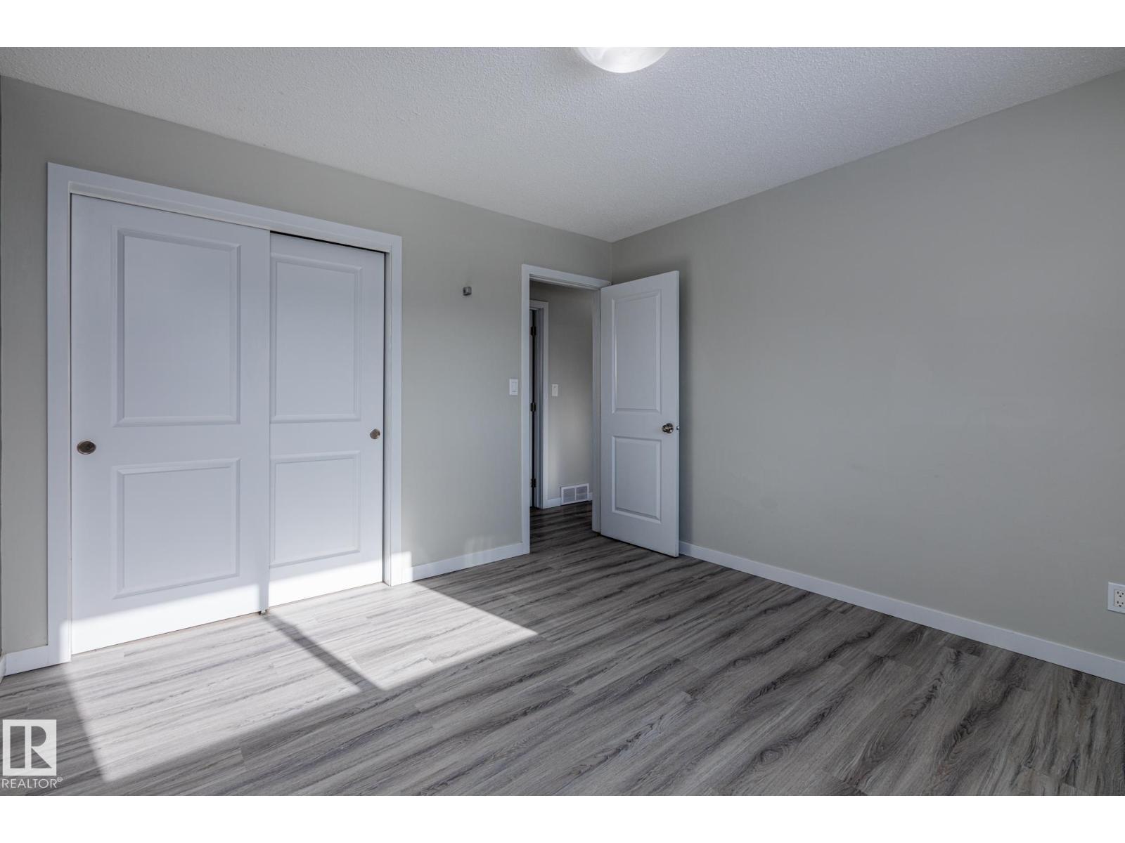 8504 121 Av Nw, Edmonton, Alberta  T5B 0Z2 - Photo 14 - E4459404