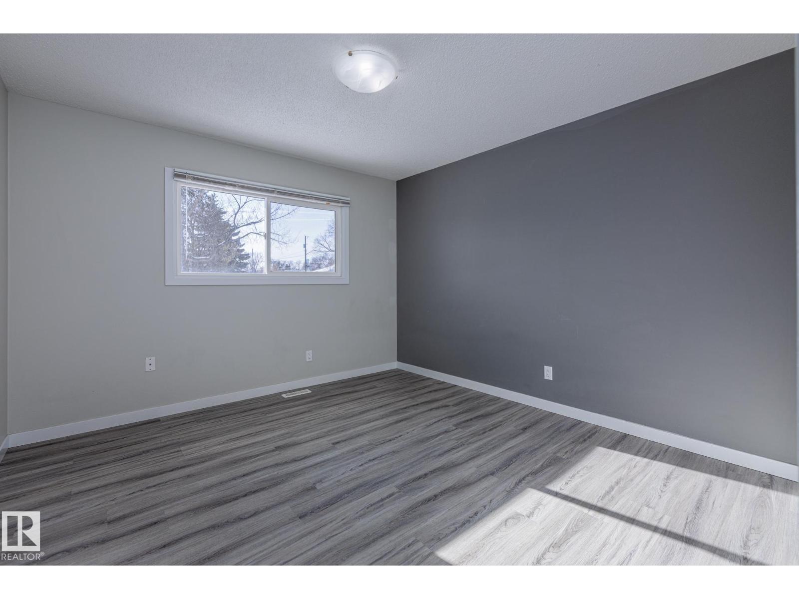 8504 121 Av Nw, Edmonton, Alberta  T5B 0Z2 - Photo 15 - E4459404