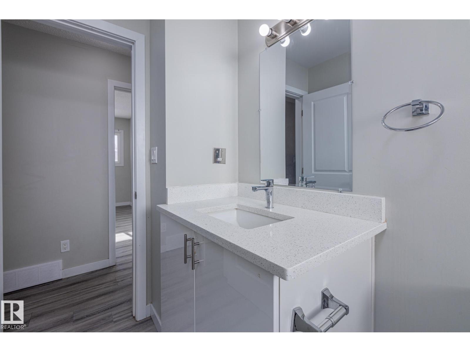 8504 121 Av Nw, Edmonton, Alberta  T5B 0Z2 - Photo 19 - E4459404