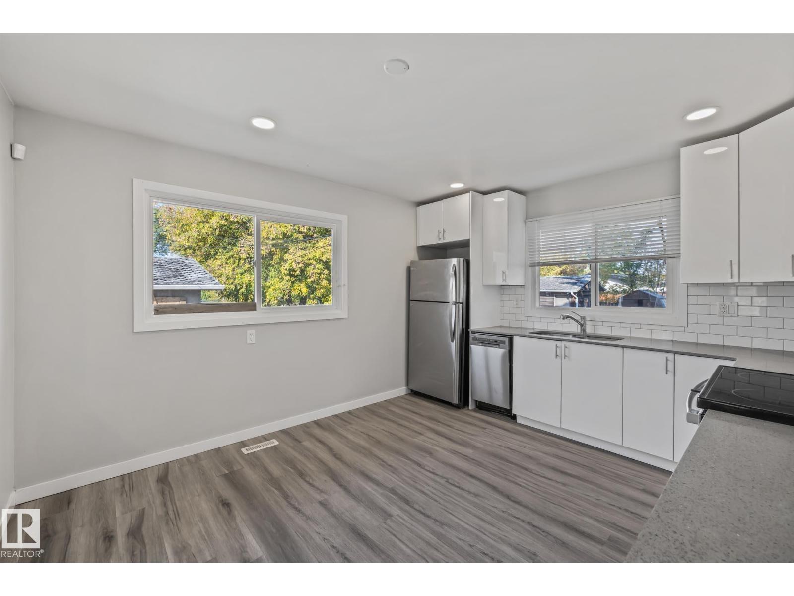 8504 121 Av Nw, Edmonton, Alberta  T5B 0Z2 - Photo 42 - E4459404