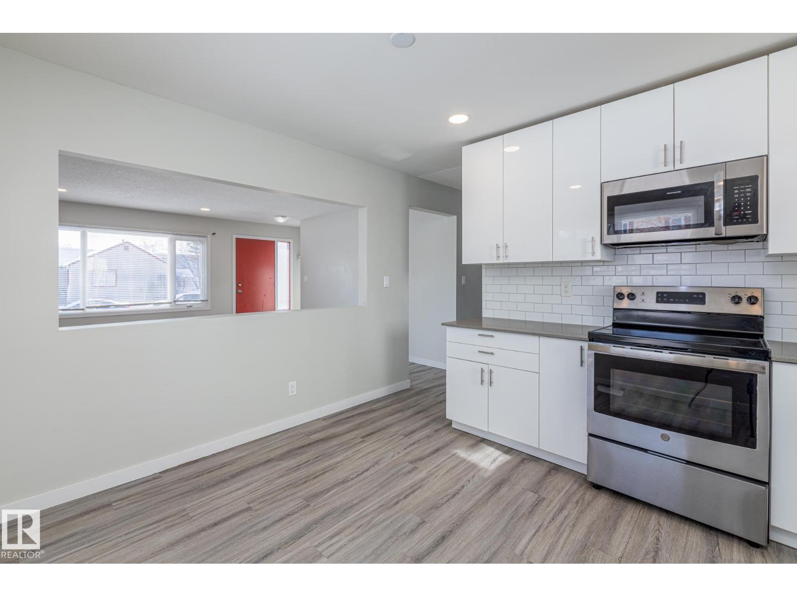 8504 121 Av Nw, Edmonton, Alberta  T5B 0Z2 - Photo 6 - E4459404