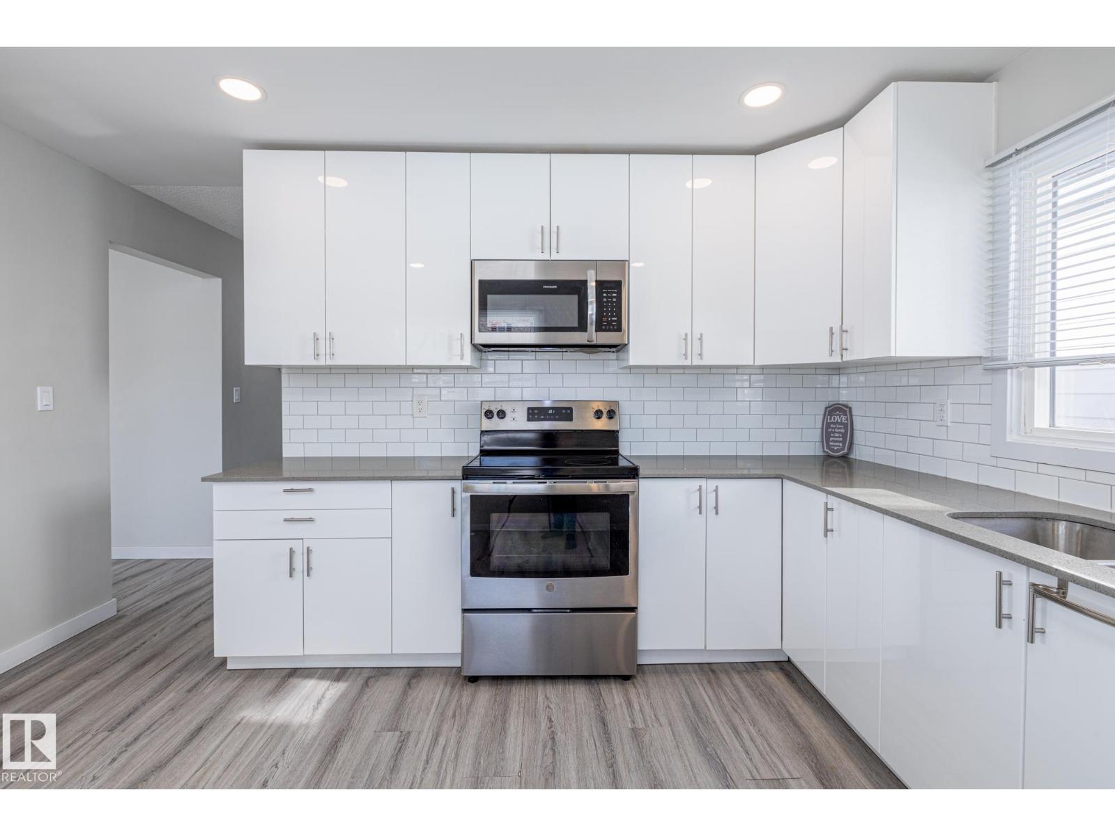 8504 121 Av Nw, Edmonton, Alberta  T5B 0Z2 - Photo 8 - E4459404