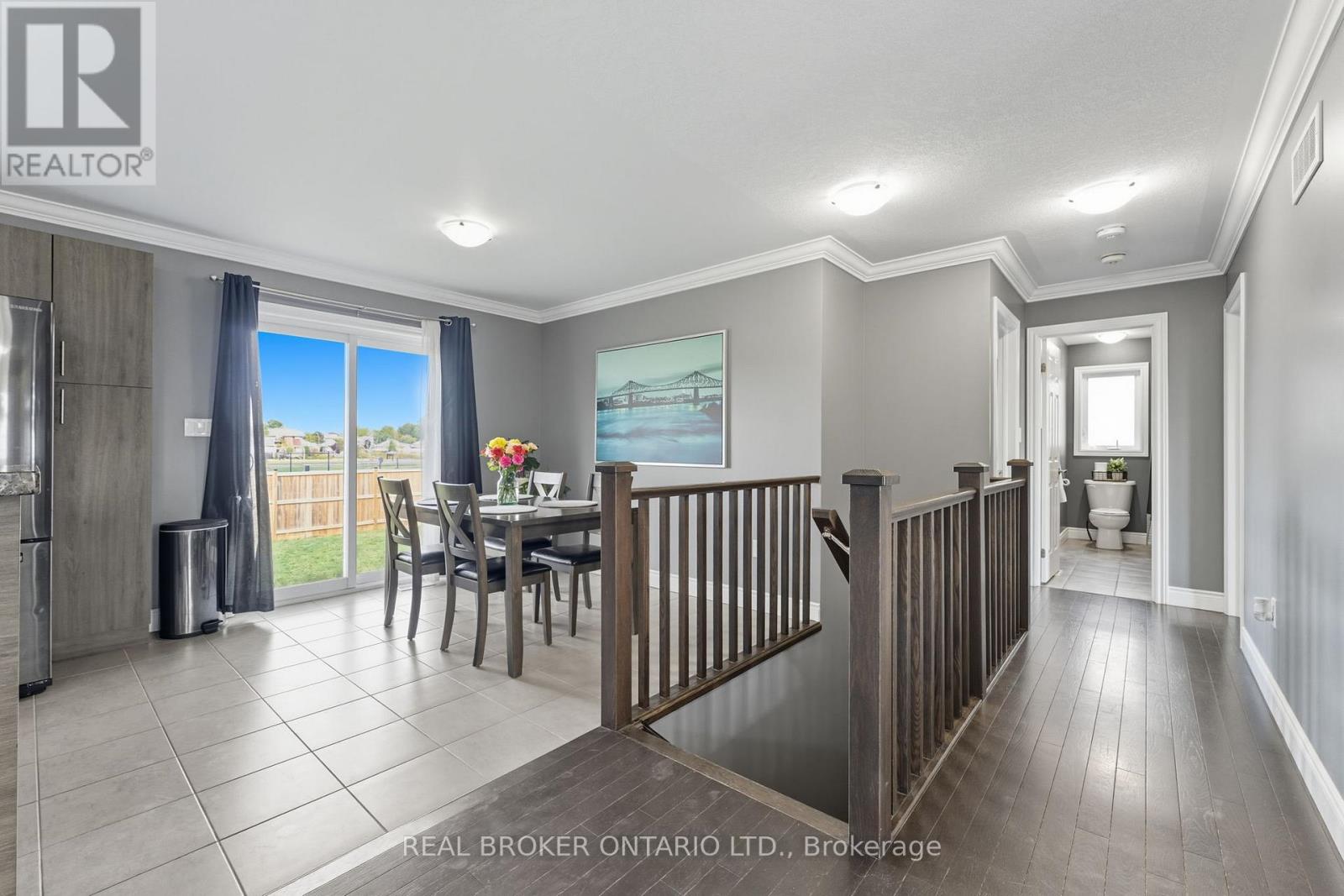 18 Dennis Drive, Norwich, Ontario  N0J 1P0 - Photo 13 - X12425979