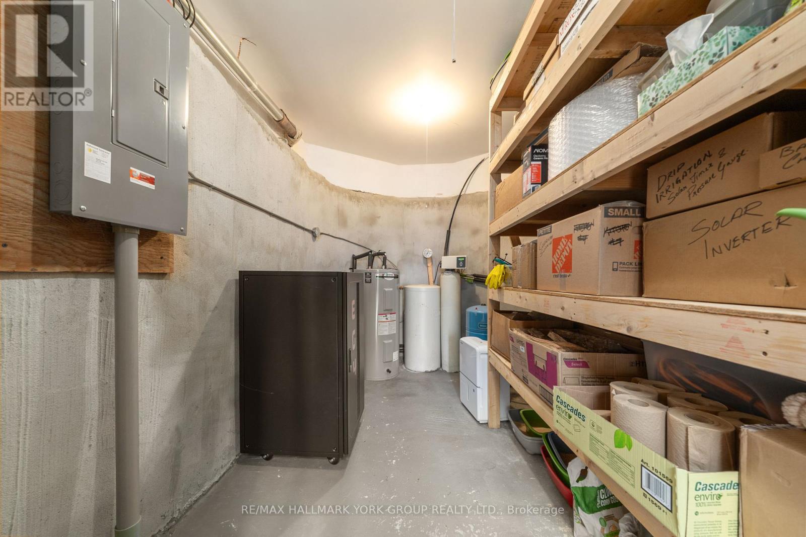 1375 Queensborough Road, Madoc, Ontario  K0K 2K0 - Photo 17 - X12426035