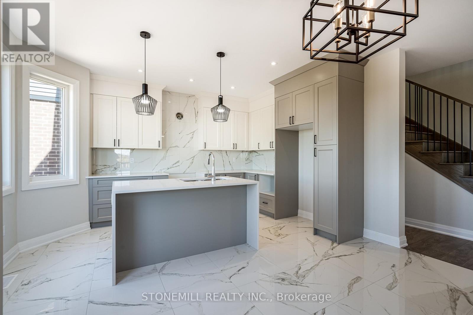 229 Midland Place, Welland, Ontario  L3B 0H4 - Photo 17 - X12426049