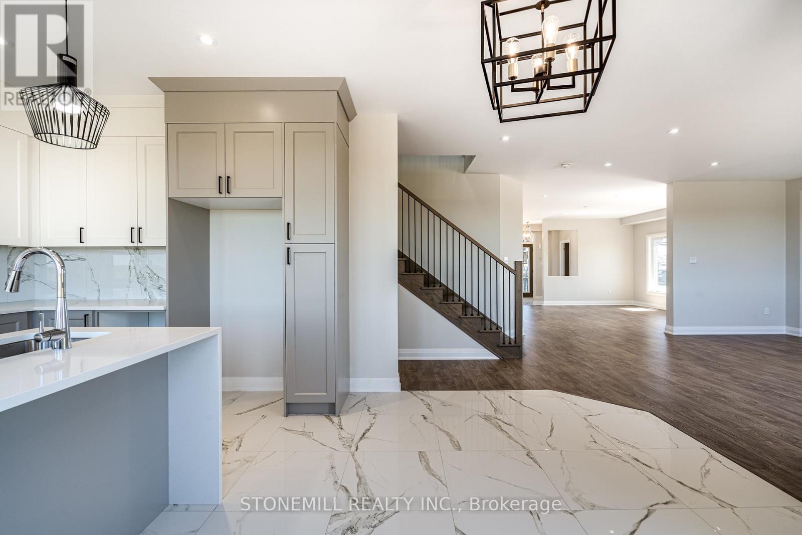 229 Midland Place, Welland, Ontario  L3B 0H4 - Photo 22 - X12426049