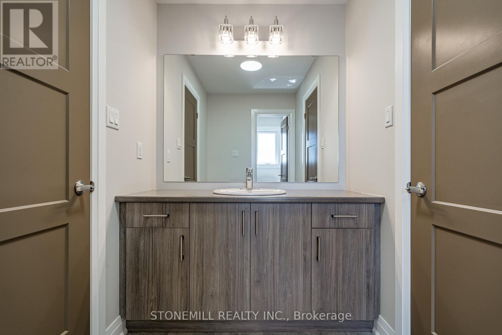 229 Midland Place, Welland, Ontario  L3B 0H4 - Photo 27 - X12426049