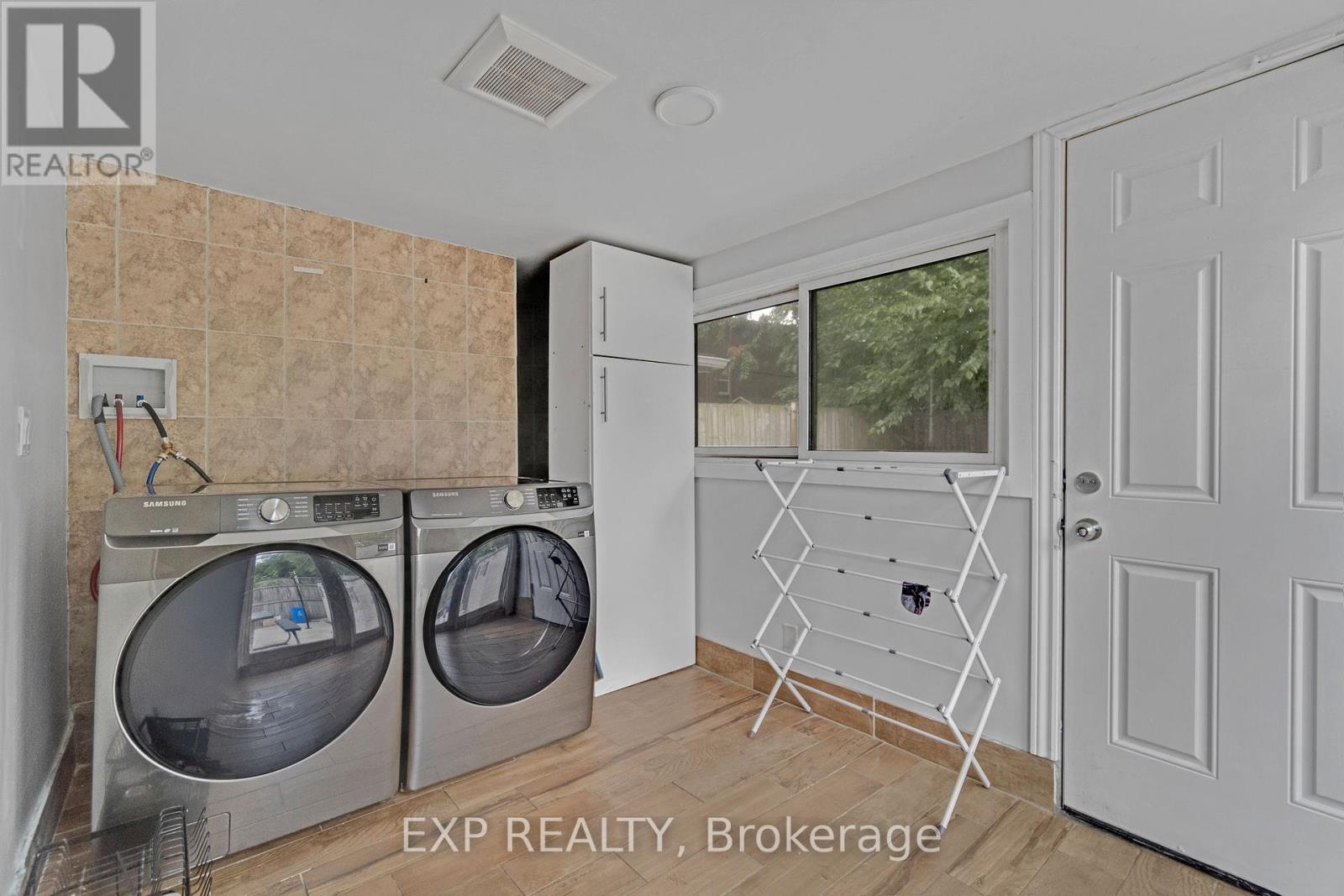 23 Lyndhurst Street, Hamilton, Ontario  L8L 7G9 - Photo 19 - X12426054