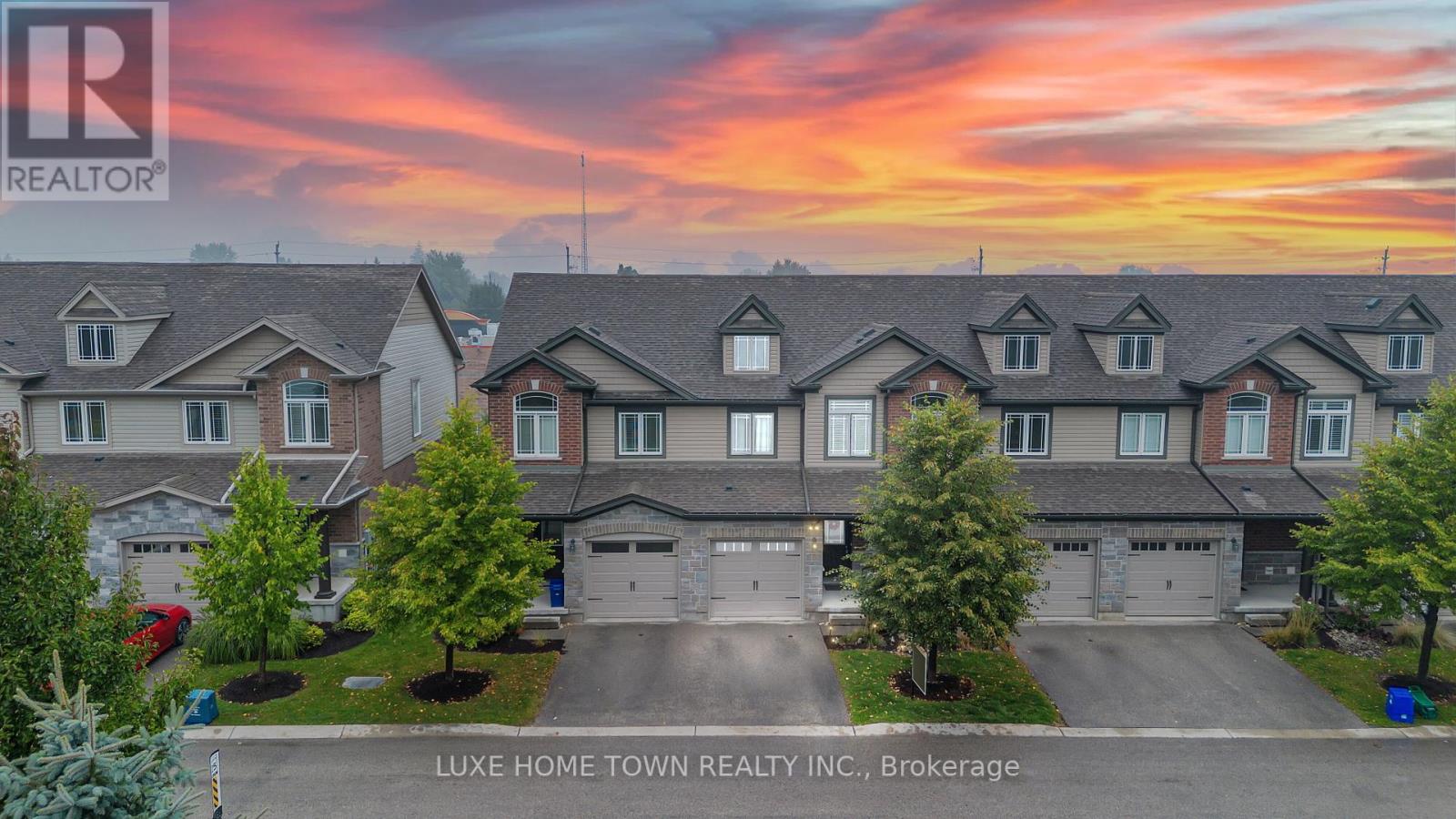 77 Westminster Crescent, Centre Wellington, Ontario  N1M 0C4 - Photo 3 - X12426082
