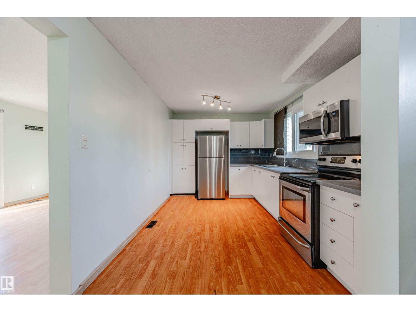 2551 135 Av Nw, Edmonton, Alberta  T5A 3S5 - Photo 7 - E4455980