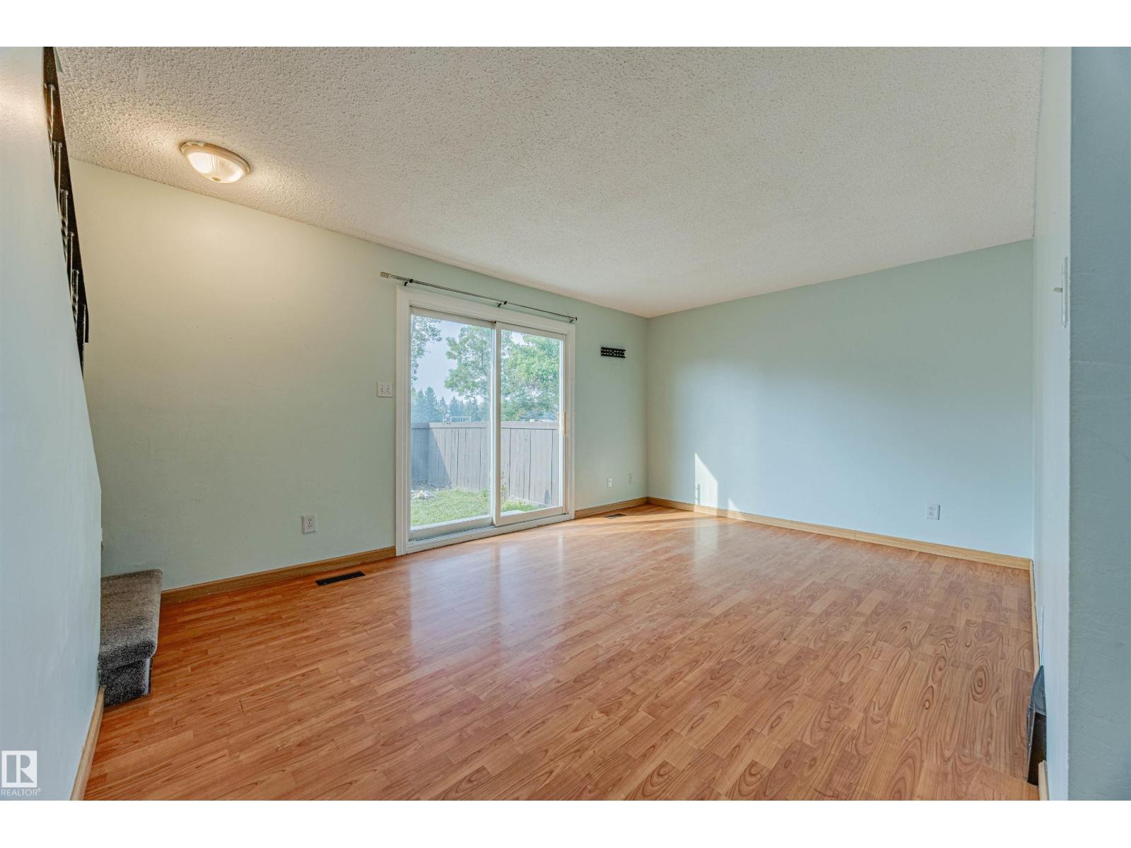 2551 135 Av Nw, Edmonton, Alberta  T5A 3S5 - Photo 9 - E4455980