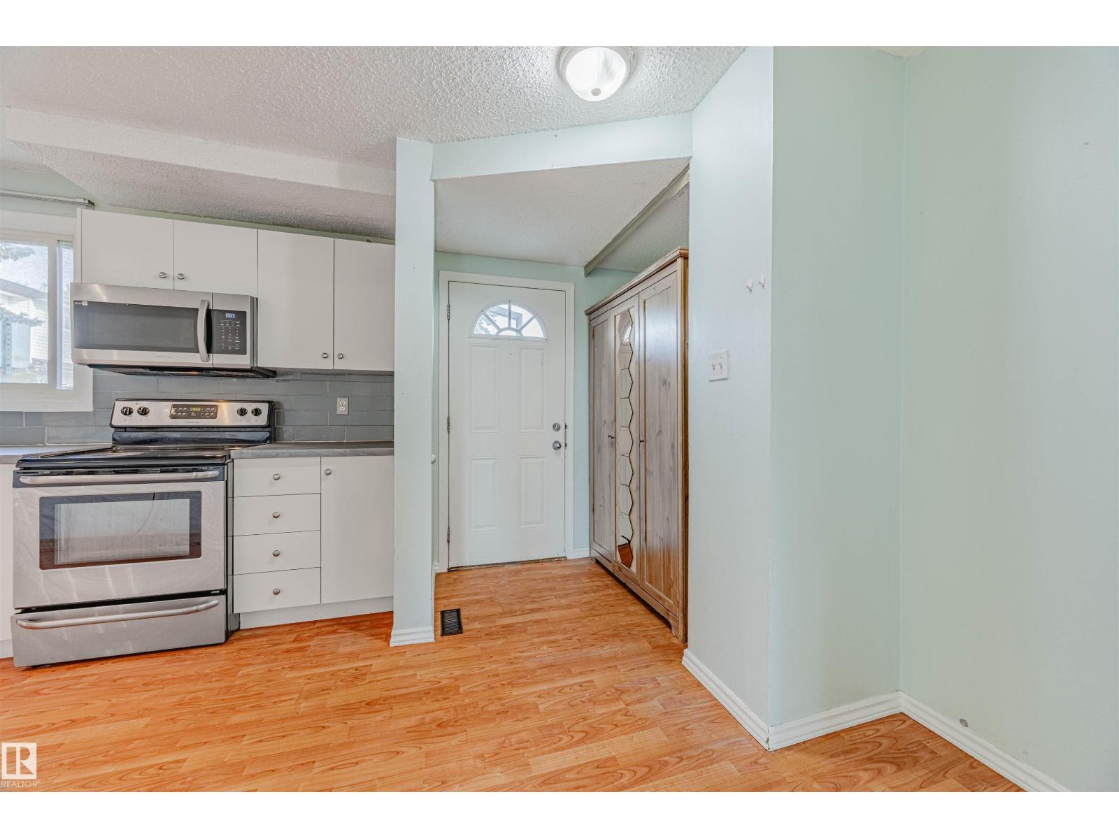 2551 135 Av Nw, Edmonton, Alberta  T5A 3S5 - Photo 5 - E4455980
