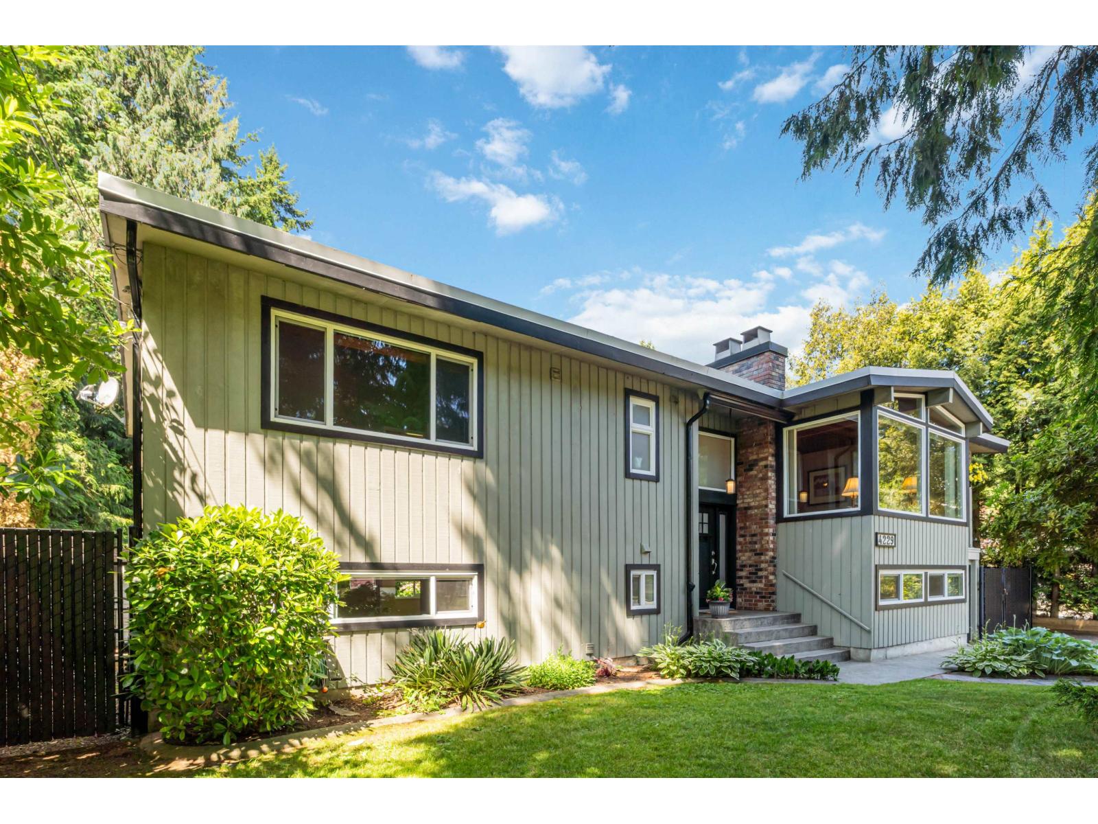 4229 196b Street, Langley, British Columbia  V3A 1A9 - Photo 3 - R3051658