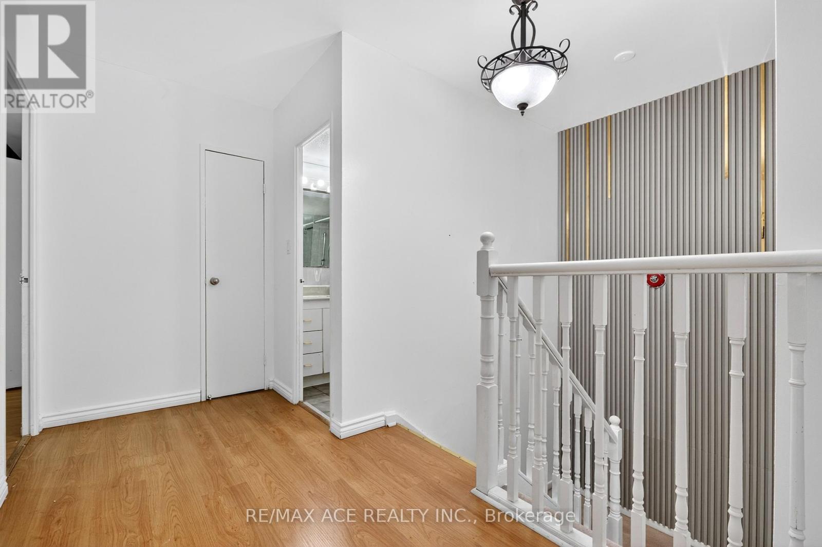 303 - 10 Crescent Town Road, Toronto, Ontario  M4C 5L3 - Photo 18 - E12424763