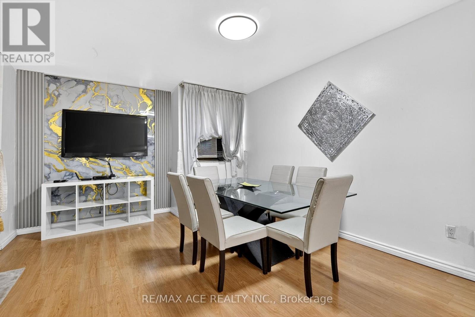303 - 10 Crescent Town Road, Toronto, Ontario  M4C 5L3 - Photo 29 - E12424763