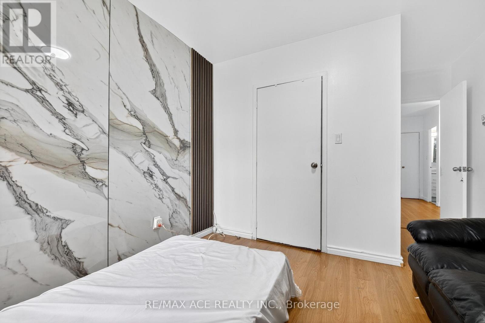 303 - 10 Crescent Town Road, Toronto, Ontario  M4C 5L3 - Photo 27 - E12424763