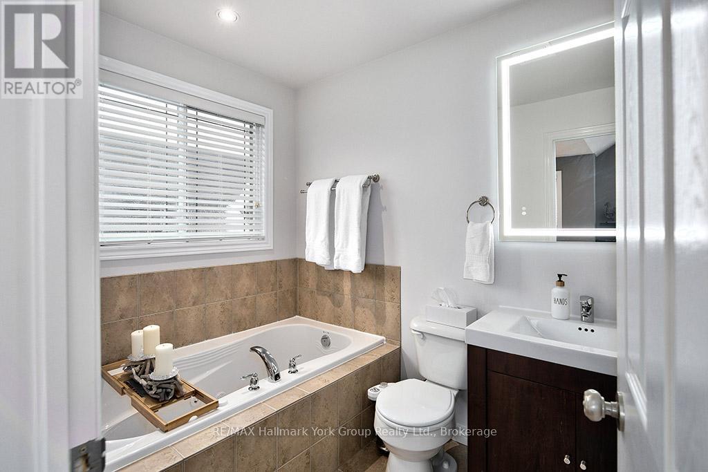 34 Davis Street, Collingwood, Ontario  L9Y 0C8 - Photo 35 - S12297779