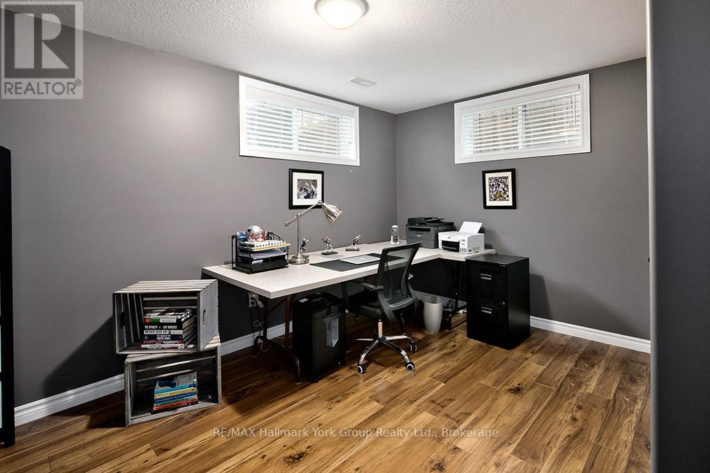 34 Davis Street, Collingwood, Ontario  L9Y 0C8 - Photo 40 - S12297779