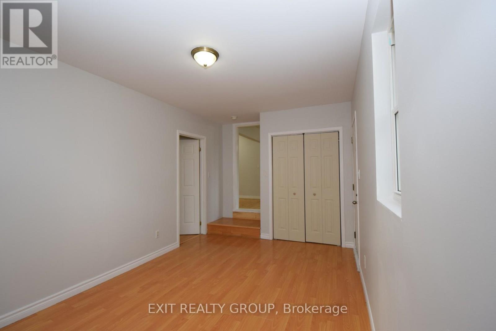5 Howard Street, Tyendinaga (Tyendinaga Township), Ontario  K0K 3A0 - Photo 12 - X12423893
