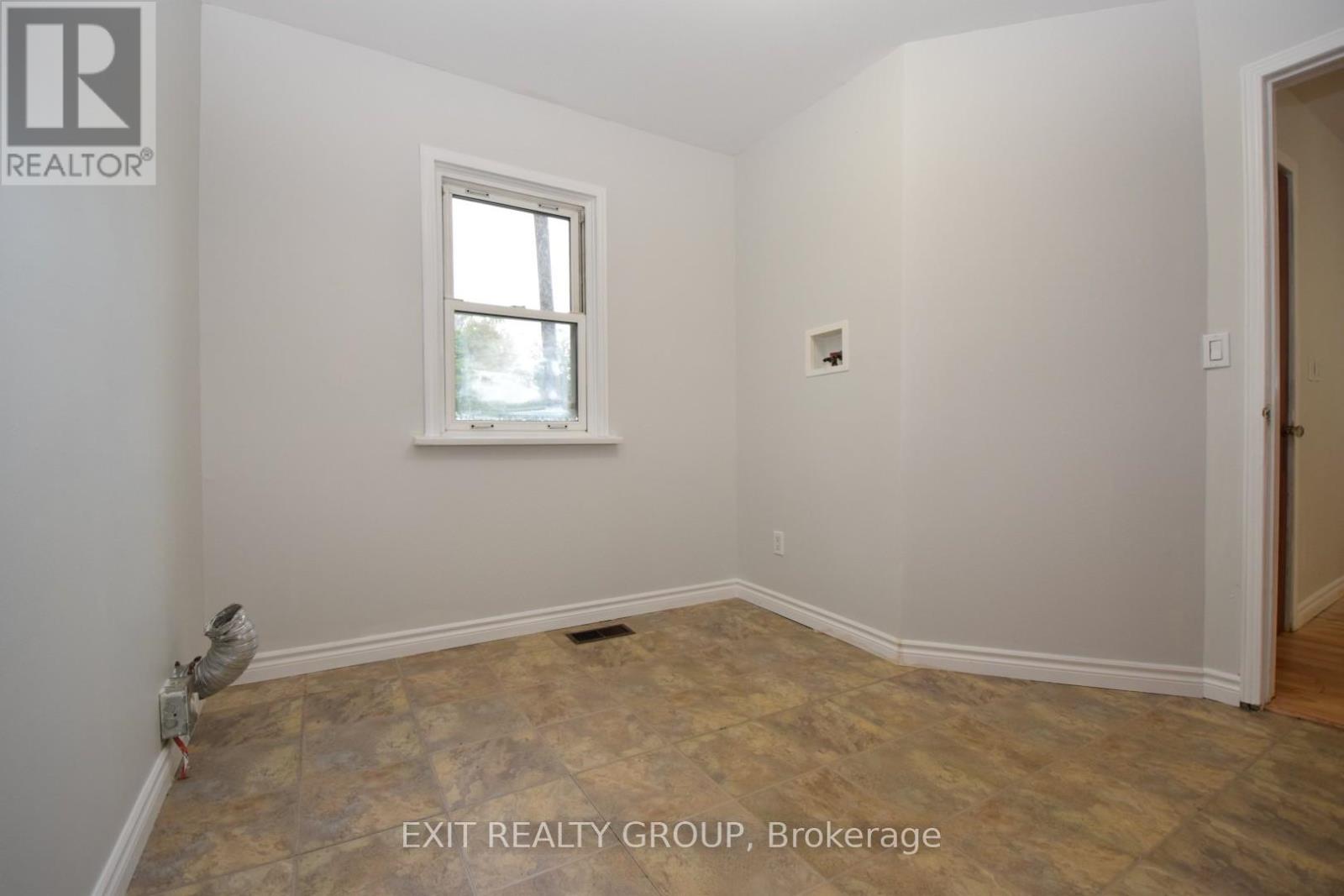 5 Howard Street, Tyendinaga (Tyendinaga Township), Ontario  K0K 3A0 - Photo 18 - X12423893