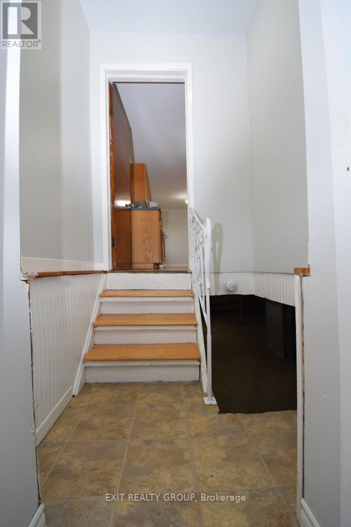 5 Howard Street, Tyendinaga (Tyendinaga Township), Ontario  K0K 3A0 - Photo 21 - X12423893