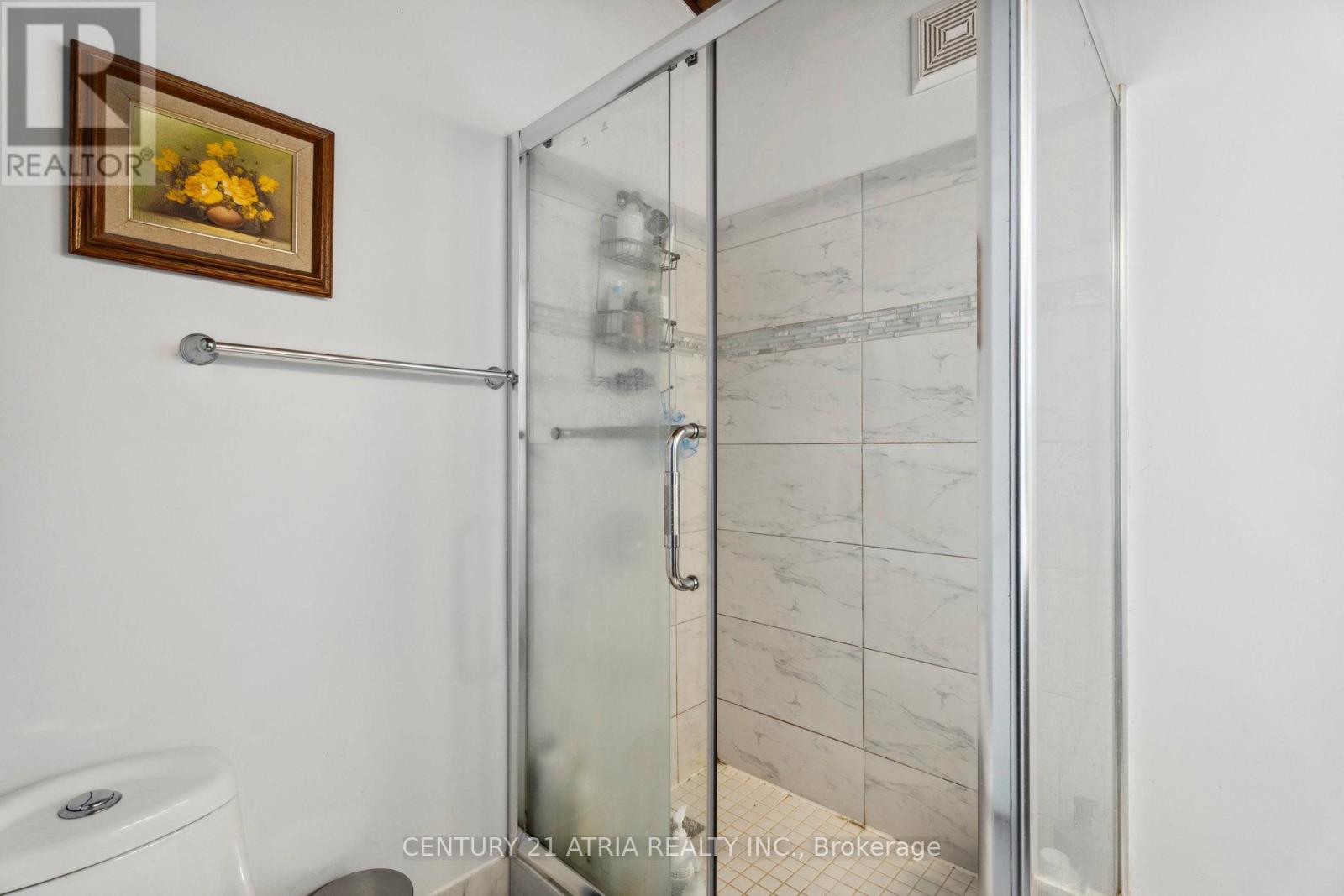 1293 Stouffville Road, Richmond Hill, Ontario  L4E 3S5 - Photo 12 - N12215080