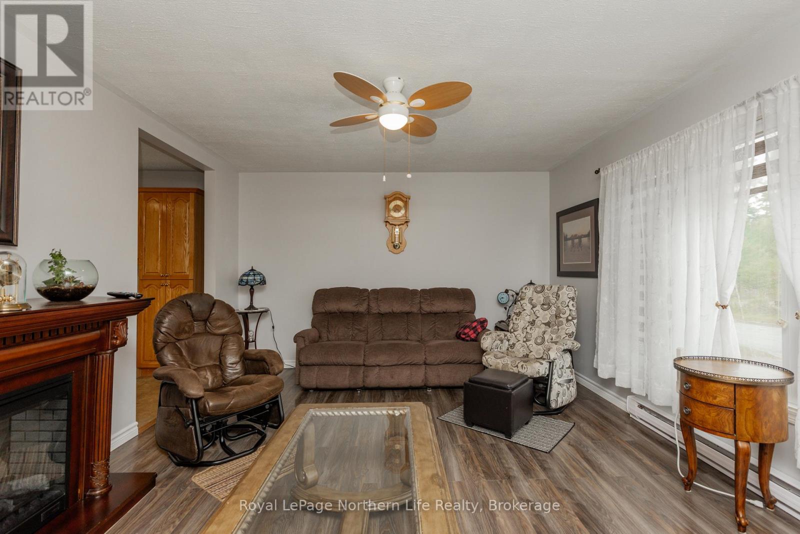 91 Oak Street, Unorganized Townships, Ontario  P0H 2J0 - Photo 10 - X12426242