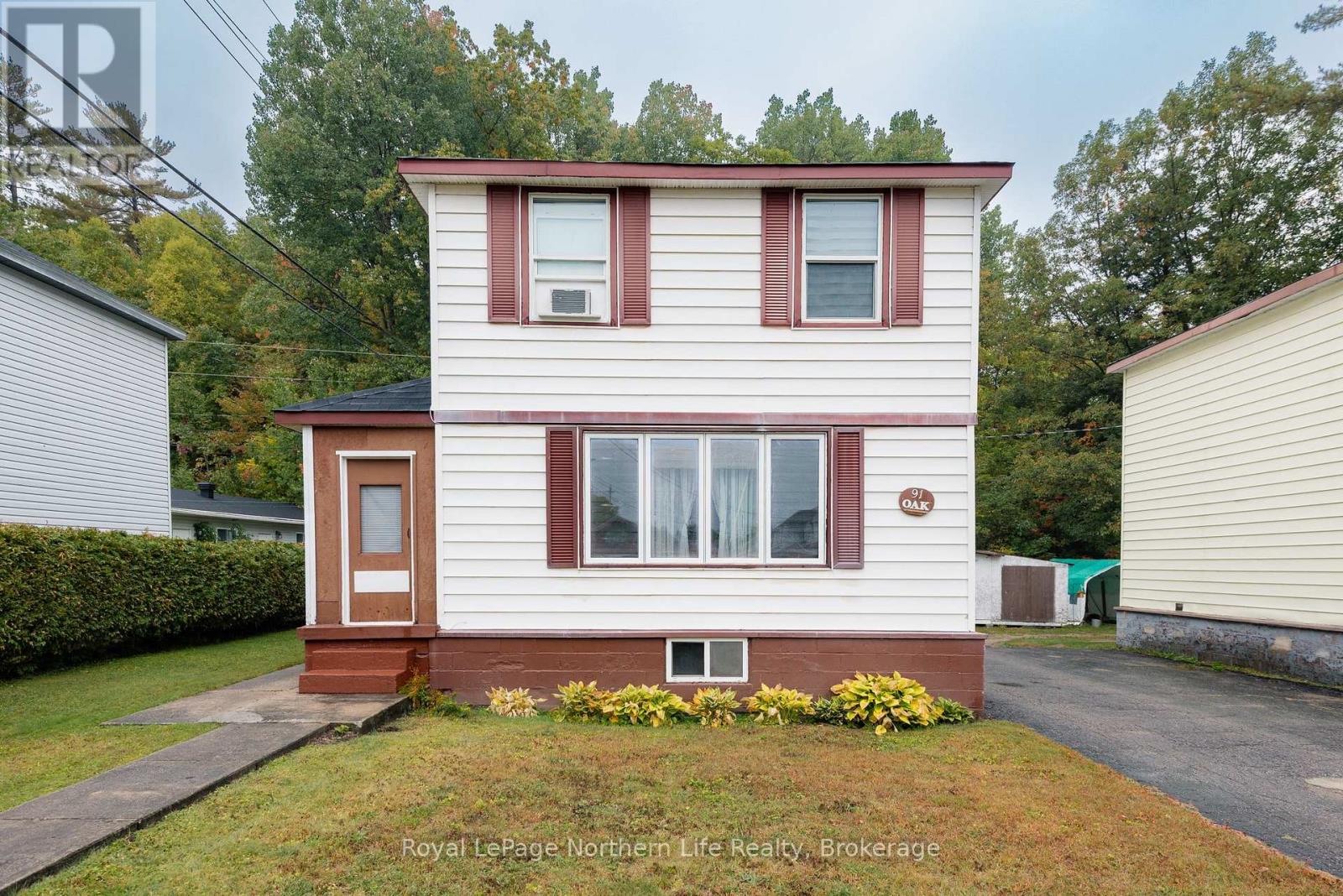 91 Oak Street, Unorganized Townships, Ontario  P0H 2J0 - Photo 2 - X12426242