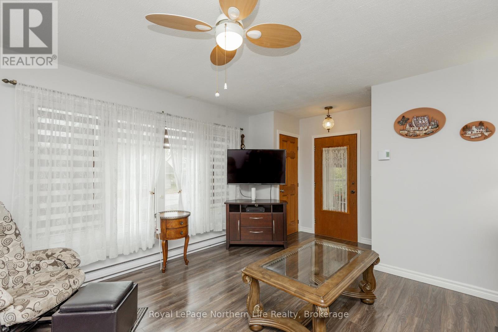 91 Oak Street, Unorganized Townships, Ontario  P0H 2J0 - Photo 6 - X12426242