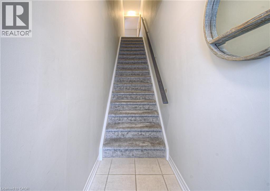 155 Thomas Slee Drive Unit# 1f, Kitchener, Ontario  N2P 0J8 - Photo 5 - 40772592