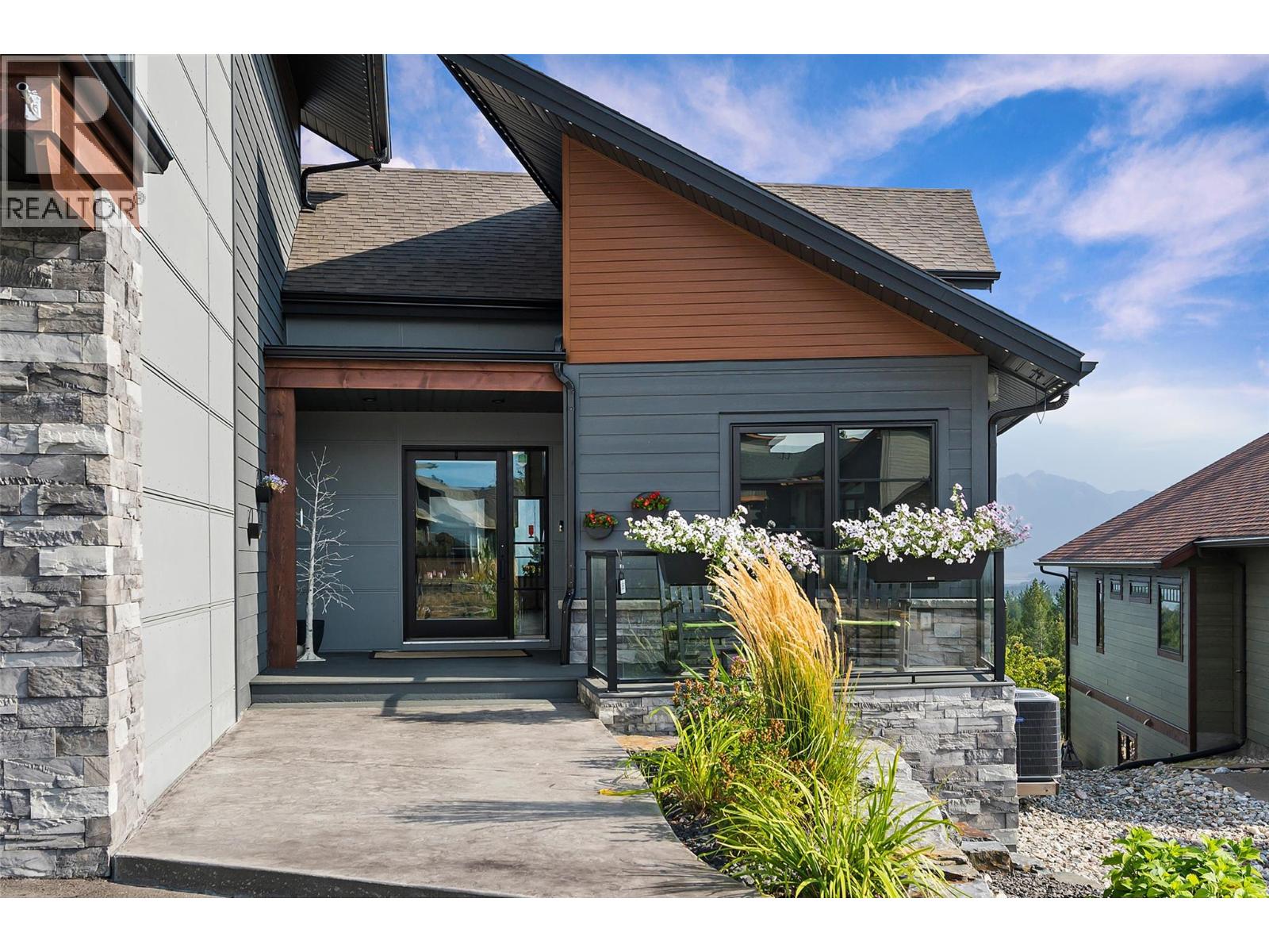 2615 Lakeview Rise, Invermere, British Columbia  V0A 1K6 - Photo 14 - 10363835