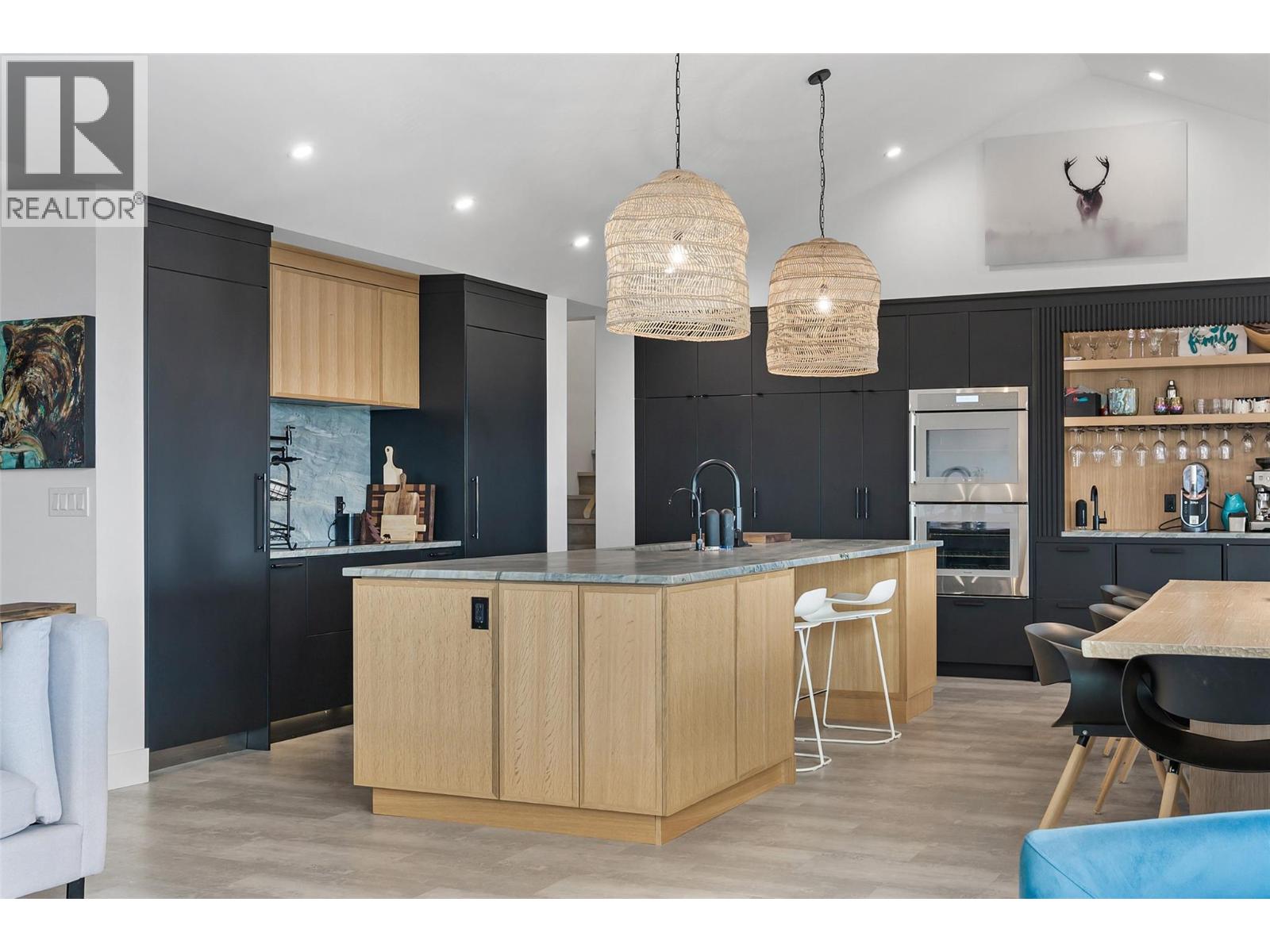 2615 Lakeview Rise, Invermere, British Columbia  V0A 1K6 - Photo 32 - 10363835