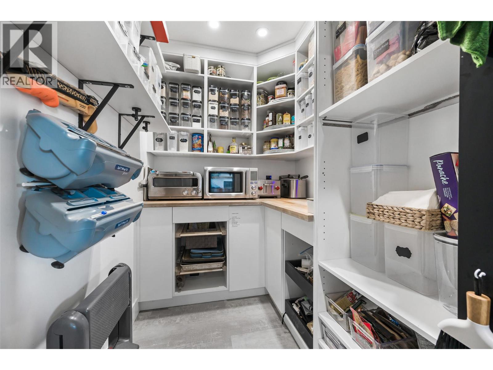 2615 Lakeview Rise, Invermere, British Columbia  V0A 1K6 - Photo 39 - 10363835