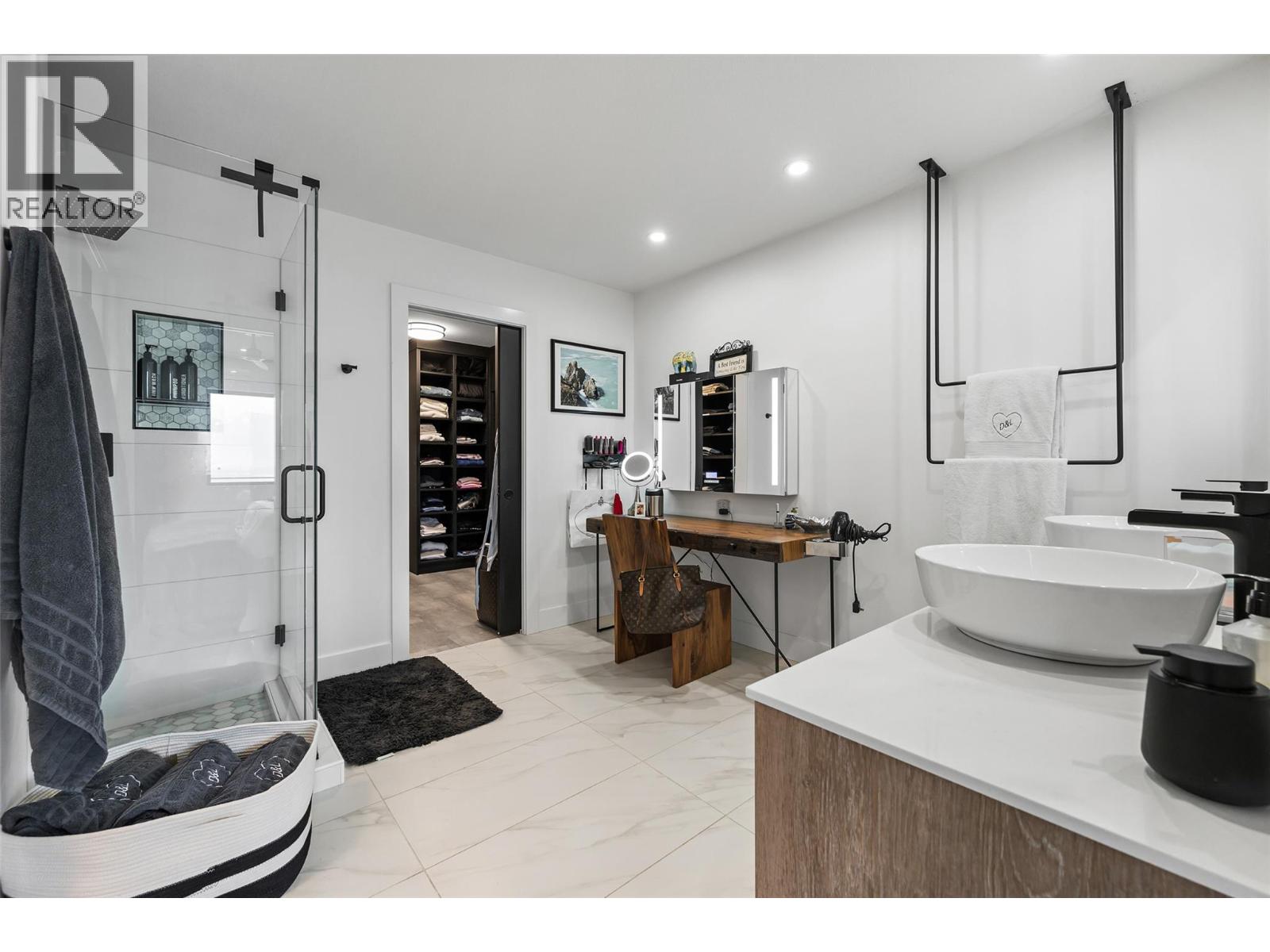 2615 Lakeview Rise, Invermere, British Columbia  V0A 1K6 - Photo 46 - 10363835