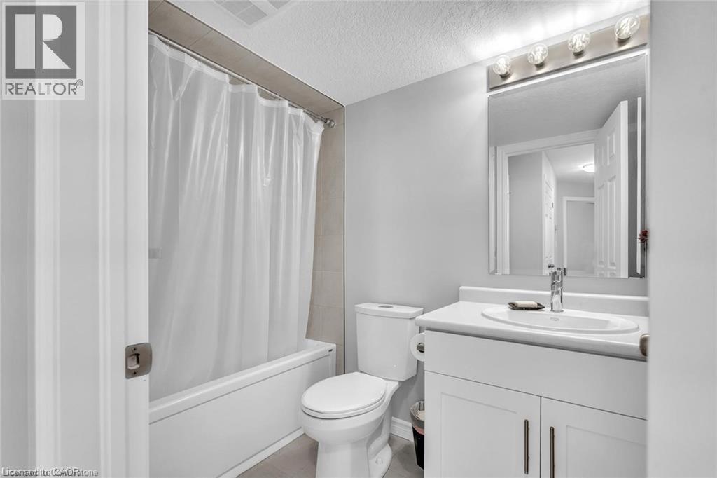 60 Lomond Lane, Kitchener, Ontario  N2R 1R7 - Photo 21 - 40760365