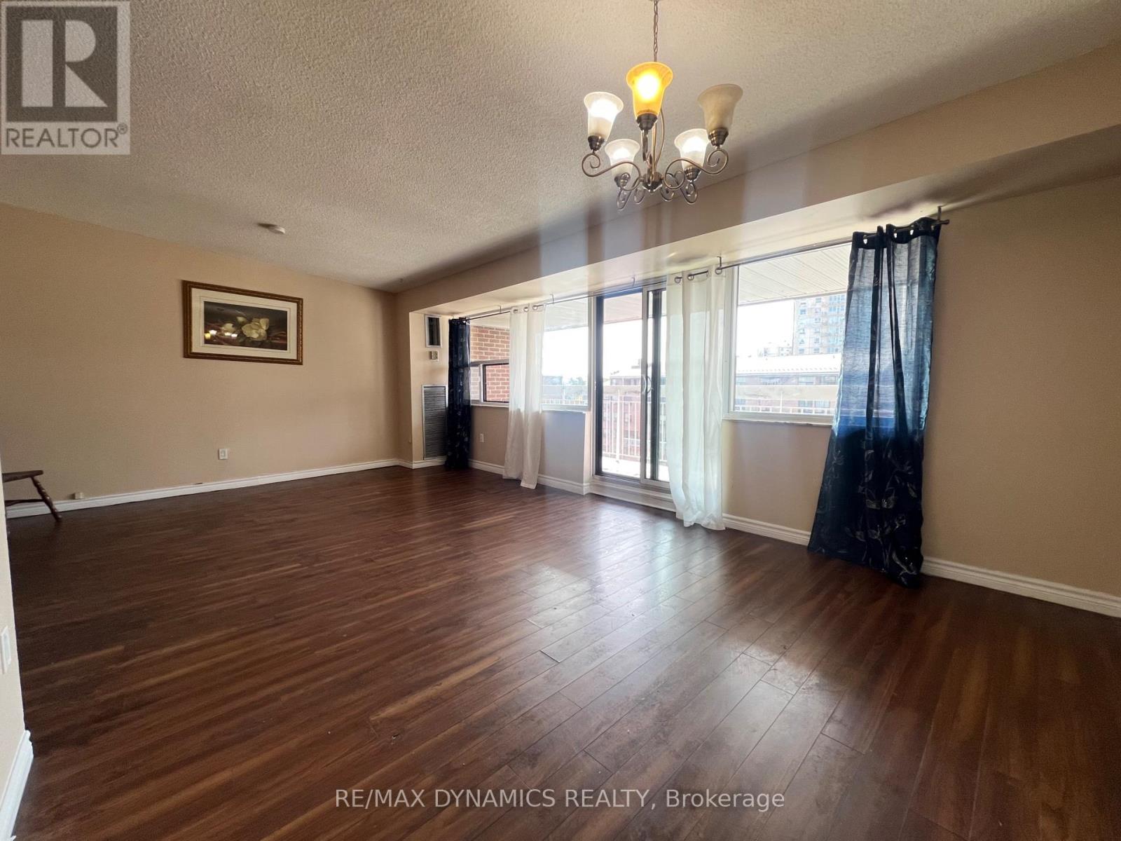604 - 4064 Lawrence Avenue E, Toronto, Ontario  M1E 2R2 - Photo 9 - E12275007