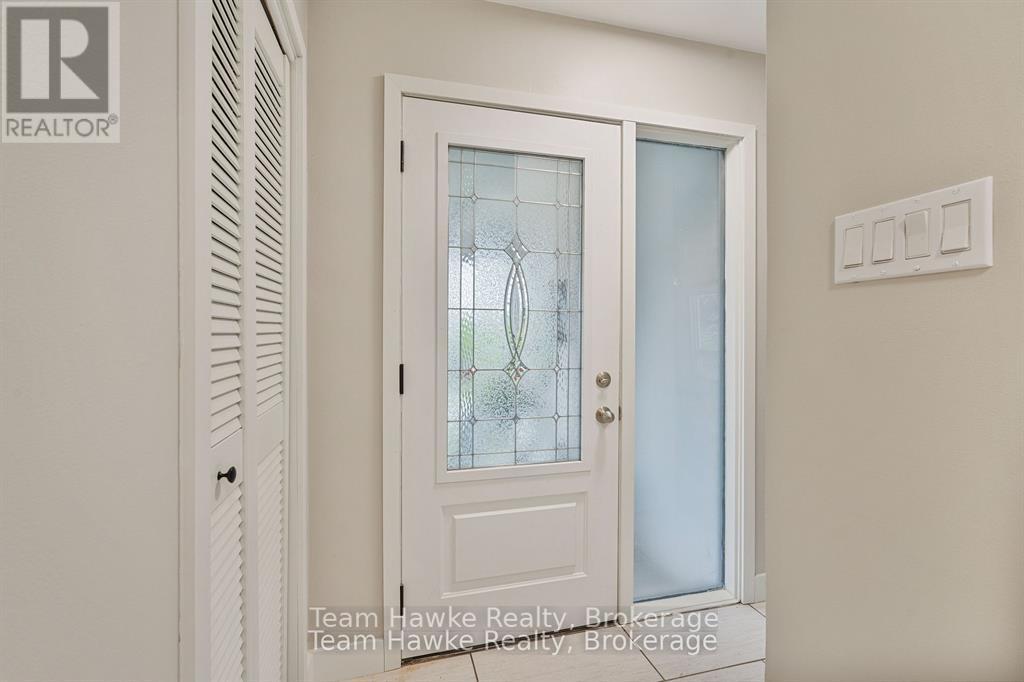 689 Dominion Avenue, Midland, Ontario  L4R 1R9 - Photo 7 - S12426286