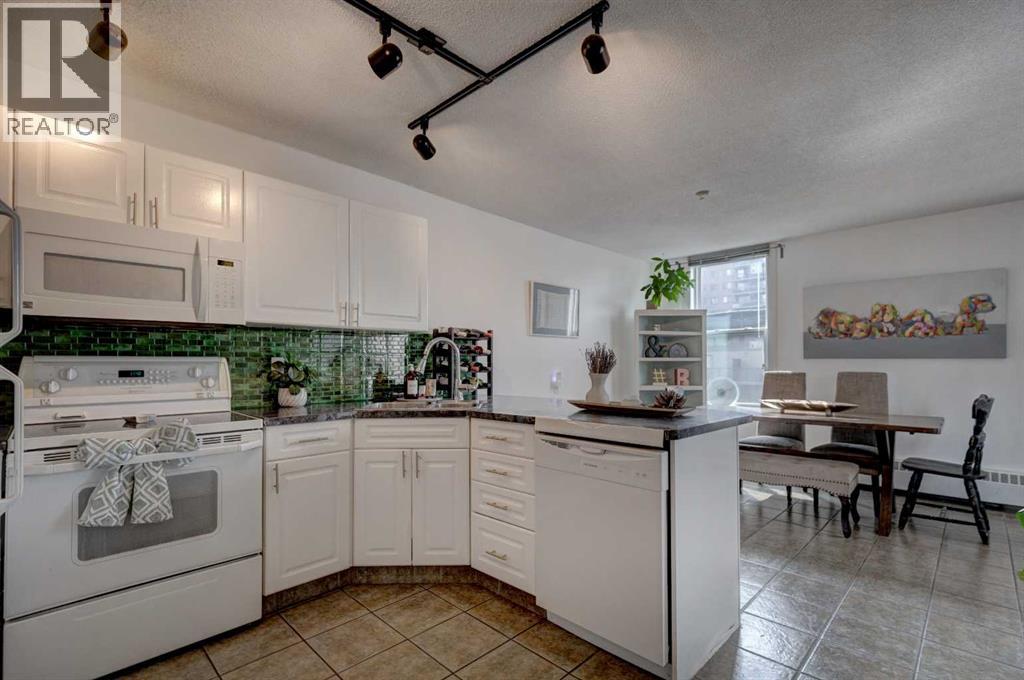 602, 1328 13 Avenue Sw, Calgary, Alberta  T3C 0T3 - Photo 3 - A2253400