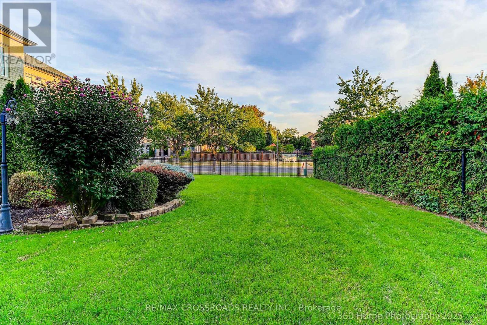 2 Mumberson Court, Markham, Ontario  L6C 1Y4 - Photo 29 - N12415971