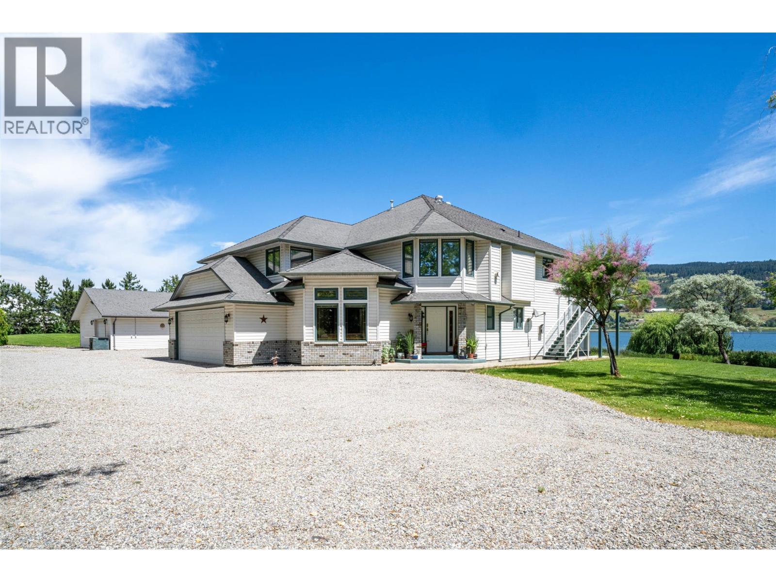7821 Old Kamloops Road, Vernon, British Columbia  V1H 1W8 - Photo 4 - 10355198