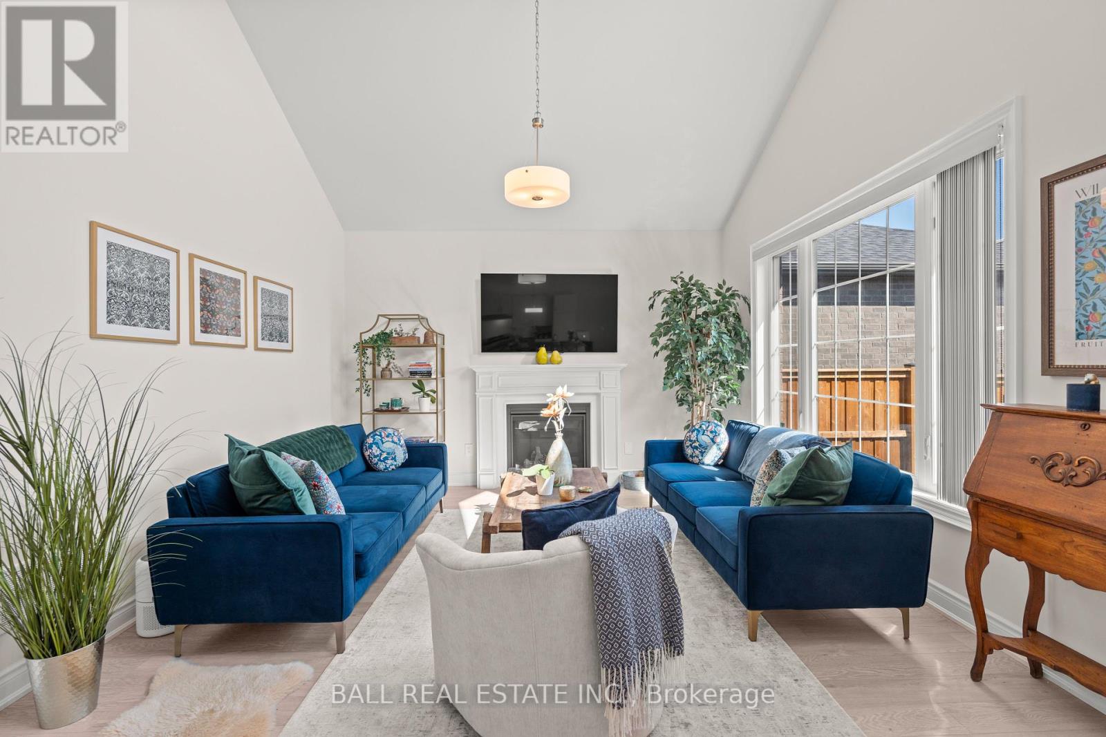708 Whetstone Lane, Peterborough, Ontario  K9H 0H9 - Photo 10 - X12426350