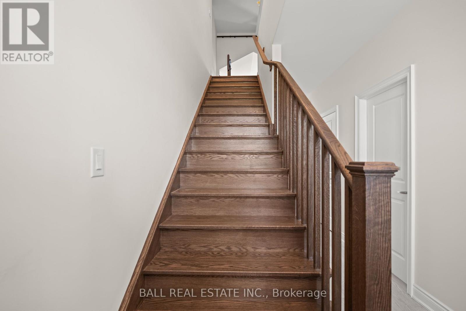 708 Whetstone Lane, Peterborough, Ontario  K9H 0H9 - Photo 27 - X12426350