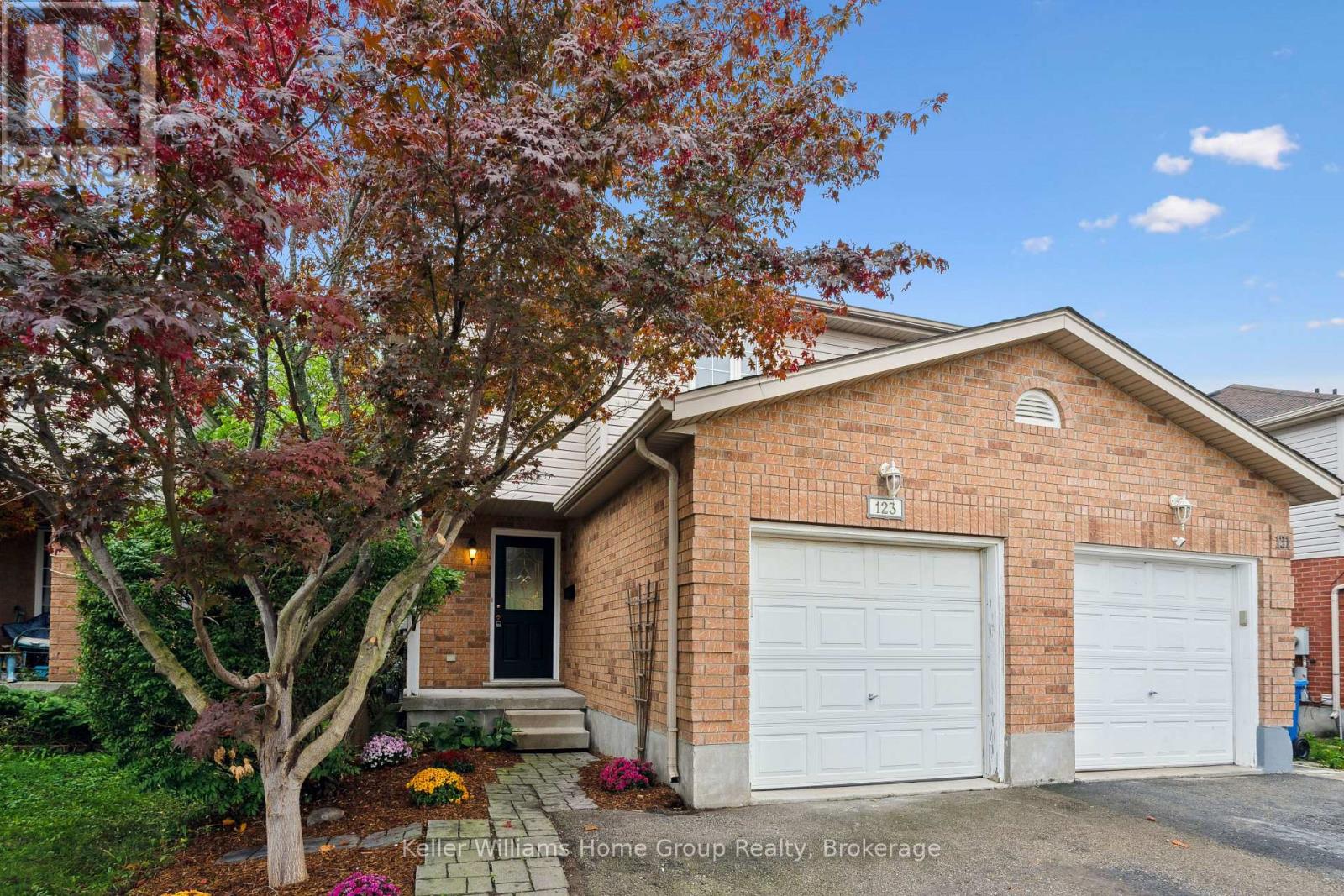 123 Stephanie Drive, Guelph, Ontario  N1K 1X7 - Photo 2 - X12426229
