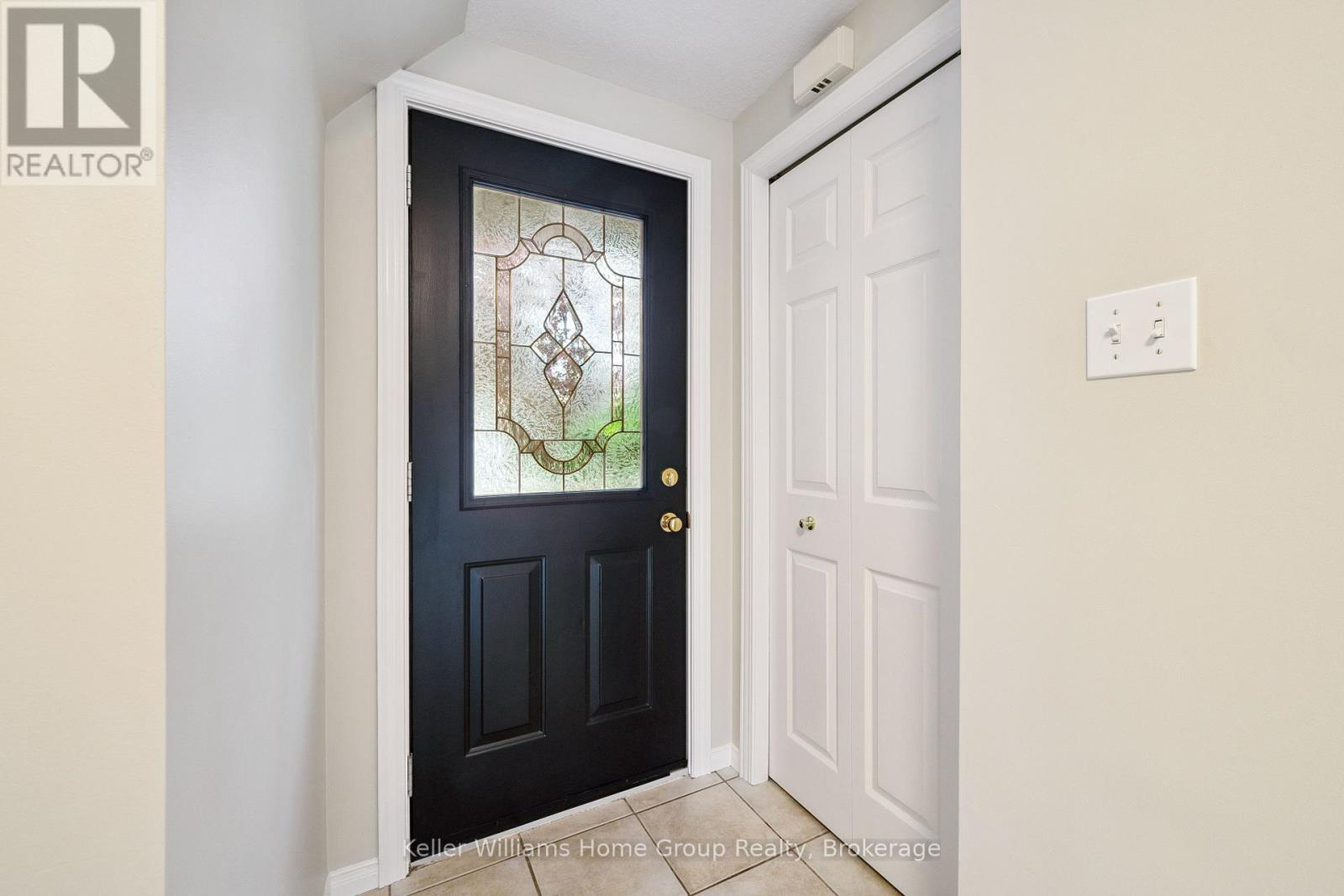 123 Stephanie Drive, Guelph, Ontario  N1K 1X7 - Photo 6 - X12426229