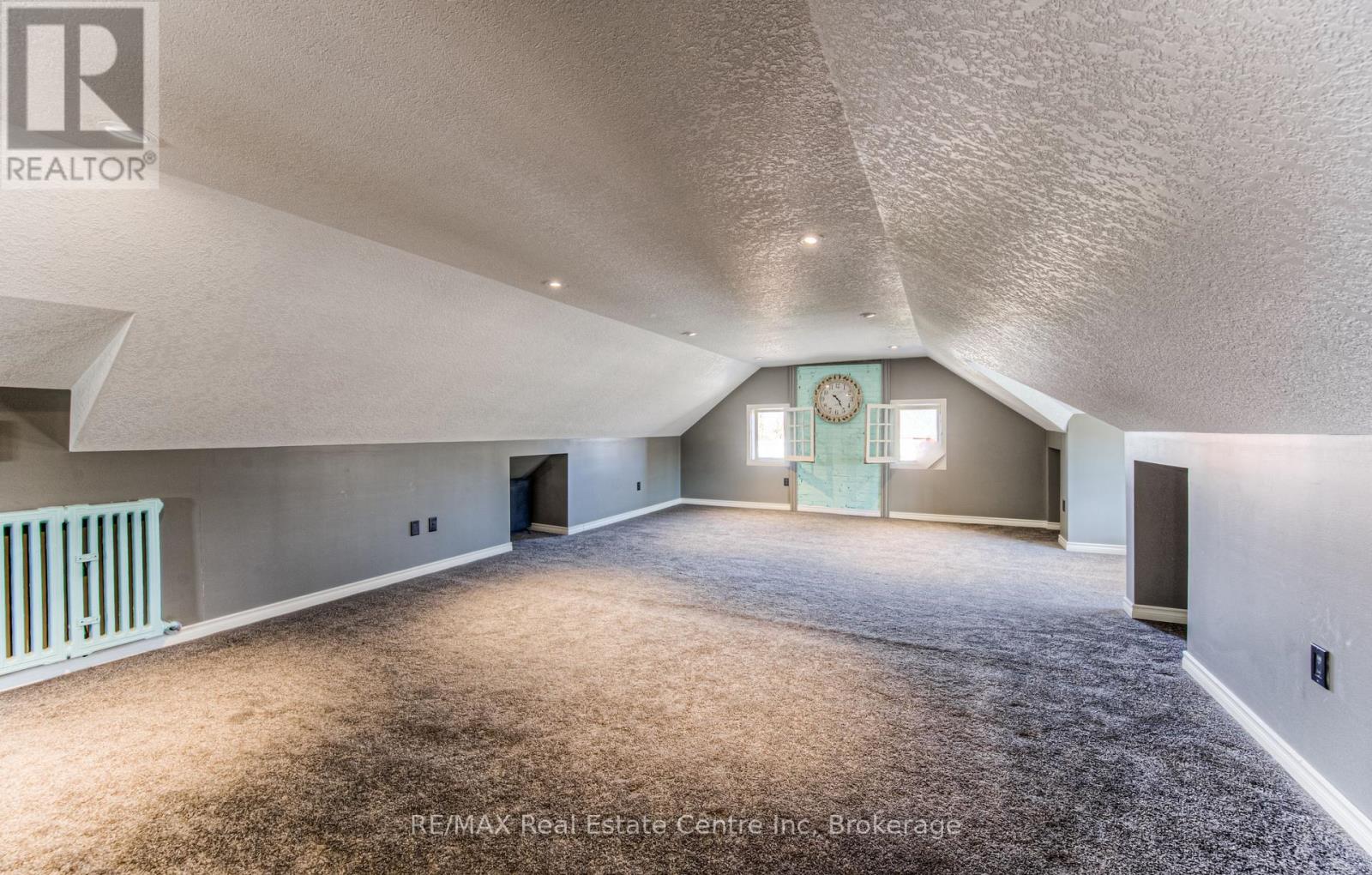 390 Main Street W, North Perth, Ontario  N4W 1A4 - Photo 31 - X12426255