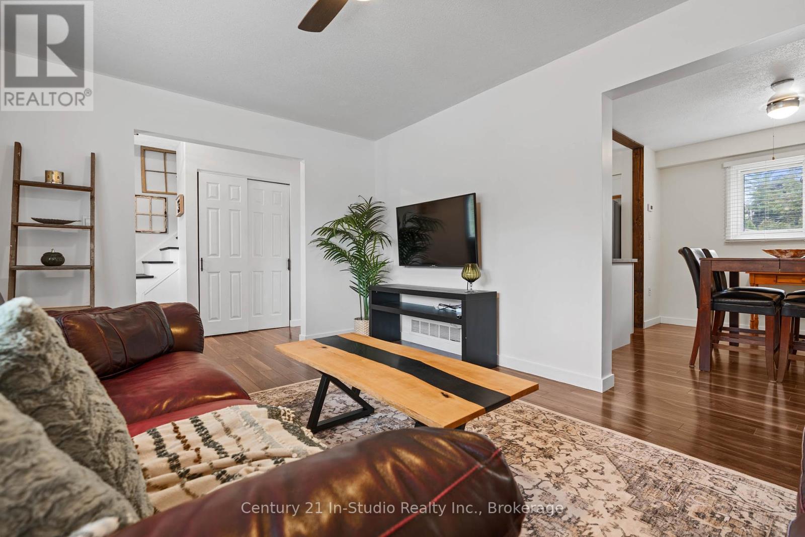 1065 10th Avenue E, Owen Sound, Ontario  N4K 3H9 - Photo 15 - X12426264